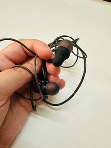 Wired Earphones