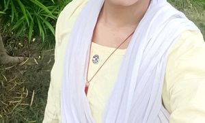 Light Yellow Kurta only no return.