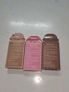 blush highlighter contour