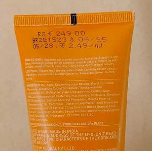 Dot &amp; Key Face Wash