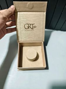 GRT Jewellers Luxury Jewelry Box