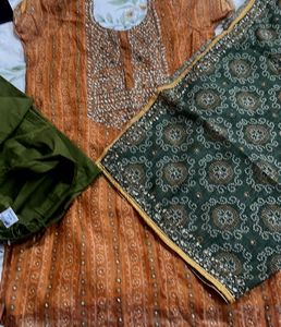 Ethnic Kurta with Embellishments