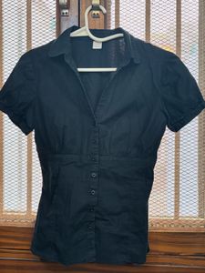 Classic Black Short Sleeve Collared Shirt