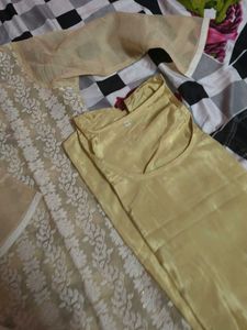 Elegant Chikankari Kurta Set