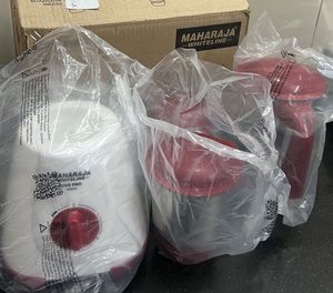 New- Maharaja Whiteline Mixer Grinder