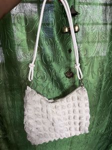 Chic Textured Shoulder Bag
