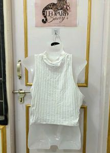 Ribbed White Sleeveless Crop Top