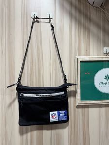 NFL 1920 Lightweight Sacoche Crossbody Bag