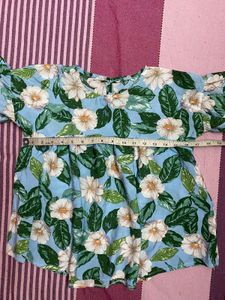 Cute Floral Print Top