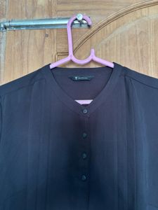Elegant Black Button-Down Blouse