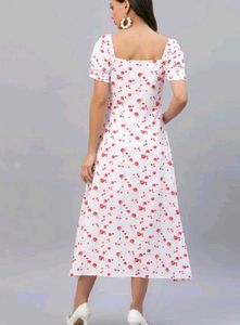 Chic White Floral Midi Dress