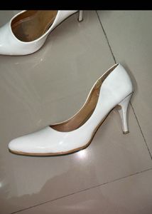 white wedges