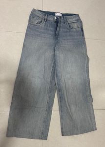 Light Wash Wide Leg Jeans