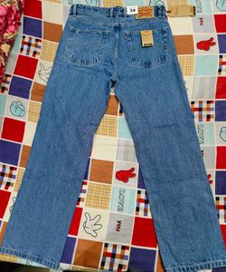 Levi's 513 Straight Fit Jeans