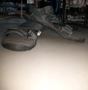 Men's Casual Sandal.