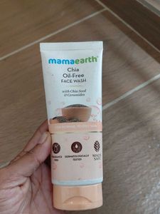 Mamaearth Chia Oil-Free Face Wash