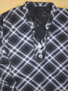 Women's Checked Kurta