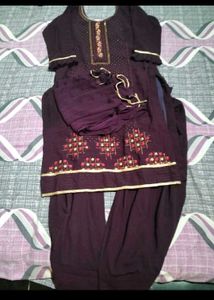 purple 💜💜💜💜💜 colour suit with dupatta