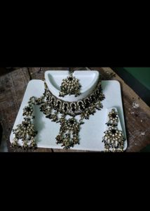 Elegant Black &amp; with Choker Set