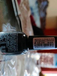 Lakme Ultimate Glam Eyeliner