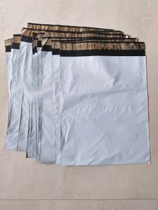 10 Shipping Bags, Notes