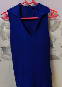 Blue Ribbed V-Neck Sleeveless Top
