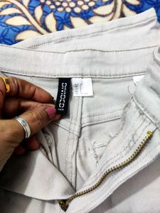 H&amp;M Wide Leg Beige cotton Jeans✨