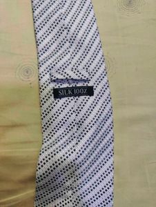 Patterned Men's Tie