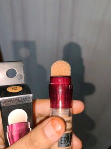 Maybelline instant age rewind concealer -122