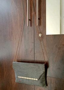 Elegant Chain Shoulder Bag 👜