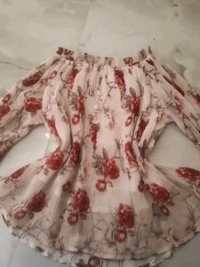 Chic Off-Shoulder Floral Top