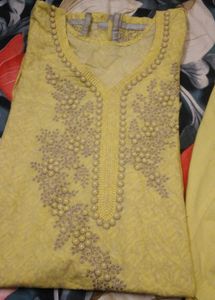 🤑Yellow Kurta Set with Embellishments