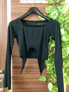 Black Ribbed Long Sleeve Crop Top