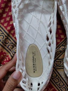 Women's White Lattice Ballet Flats