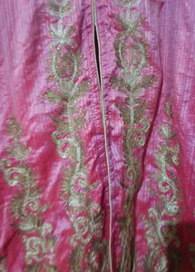 Open Type designer Kurta With Unstitched Sleeves