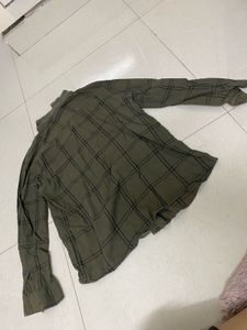 Green Plaid Button-Up Shirt