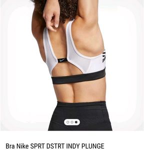 Nike Sport Distort Indy Plunge Sports Bra