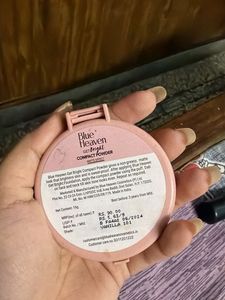 Blue Heaven Compact Powder