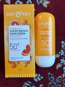 Dot & Key Vitamin C+E Sunscreen