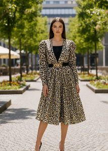 Chic Leopard Print Midi Dress