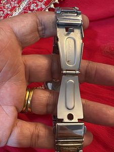 LONG BO Quartz Wrist Watch