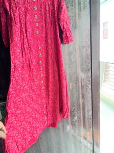Vibrant red Floral Kurta