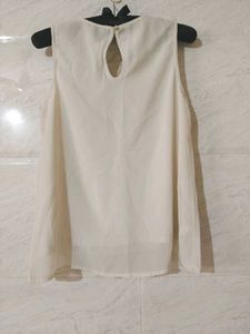 Elegant Sleeveless Top