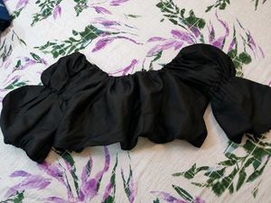 Stylish Black Puffed Sleeve top