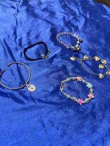 Set of 5 Bracelets