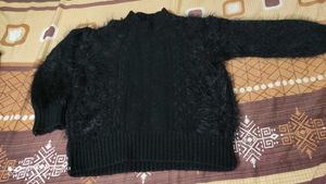 Beautiful Fur Black Sweater... 🥰