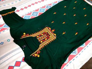Elegant Green Embroidered Kurta