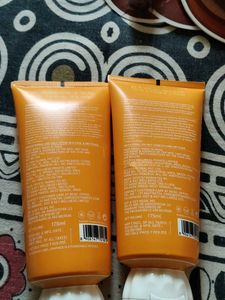Dot &amp; Key Vitamin C+E Face Wash