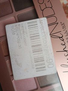 Maybelline Blushed Nudes Eyeshadow Palette