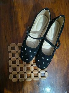 Cute Black Ballerinas